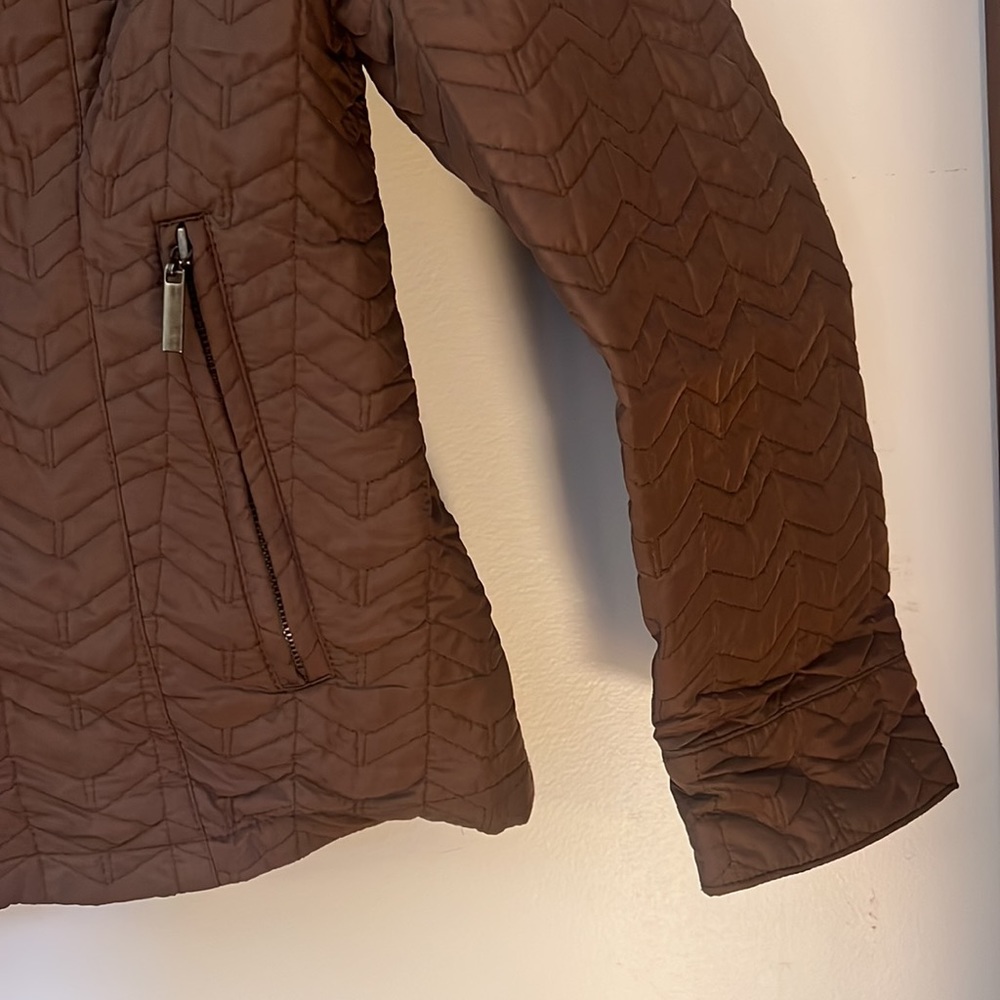 Reversible Jacket! - Picture 4 of 10